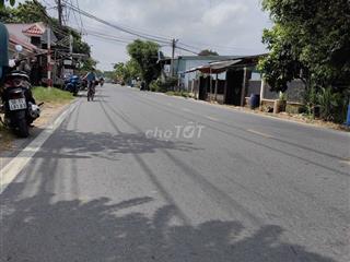 Đất mặt tiền Nguyễn Thị Lắng. 473m2. 4,5 tỷ.