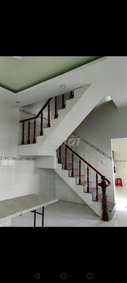 Nhà 1 xẹt Huỳnh Thị Mài. 2 tầng. 96m2. 2,7 tỷ.