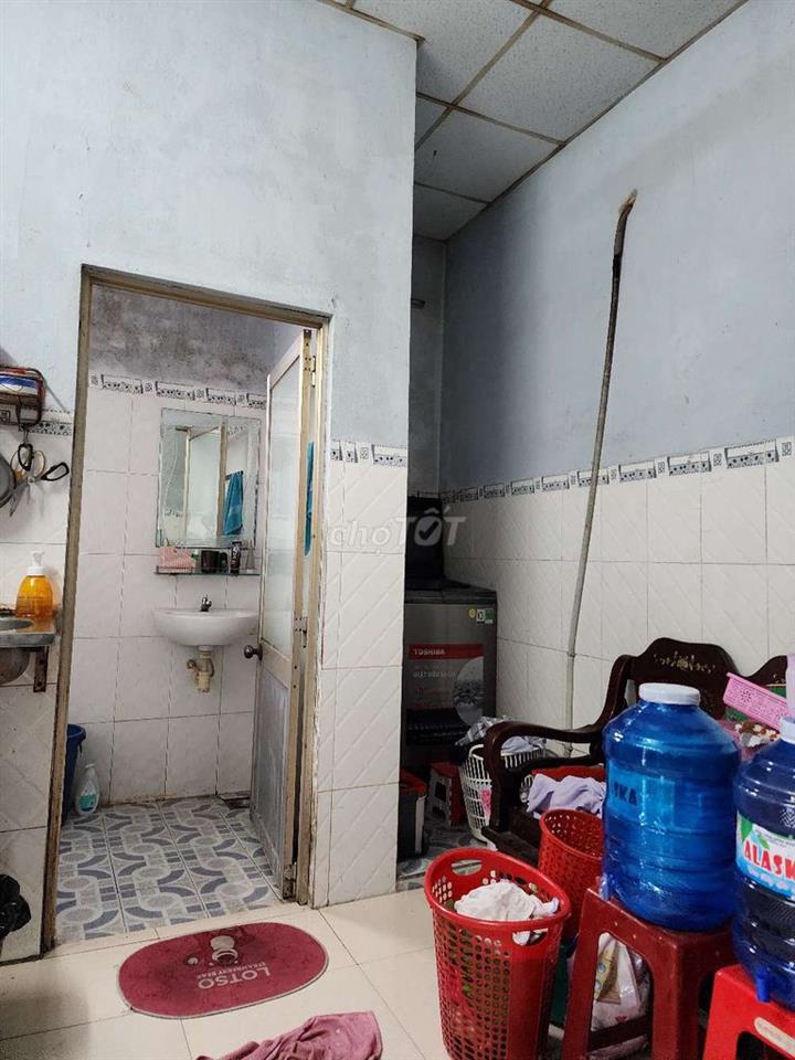 Nhà mặt tiền Nguyễn Thị Triệu. 188m2. Cấp 4. Giá chỉ 5 tỷ. 