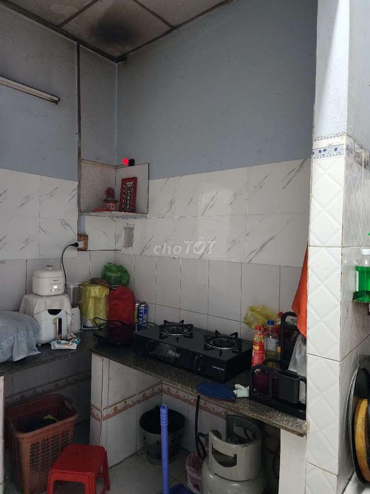 Nhà mặt tiền Nguyễn Thị Triệu. 188m2. Cấp 4. Giá chỉ 5 tỷ. 