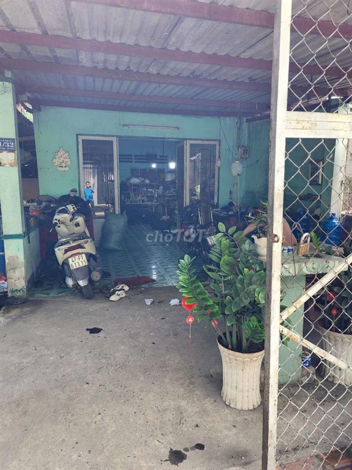 Nhà một xẹt Huỳnh Thị Mài, 215m2. Giá 4,98 tỷ.
