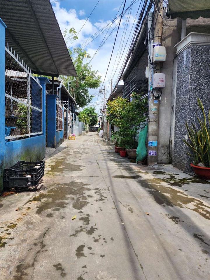Nhà hẻm xe hơi Bà Triệu. 121m2. Giá 4,6 tỷ.