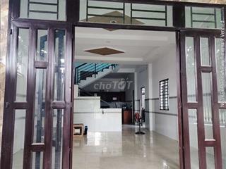 Nhà mặt tiền Nguyễn Thị Chuối. 7x18,6. 123,2m2. Giá 8,8 tỷ.