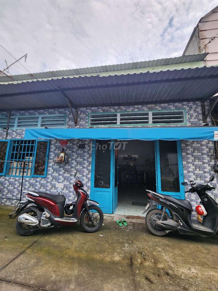 Nhà 1 xẹt Trưng Nữ Vương. 75m2. Có gác. 4,2 tỷ.