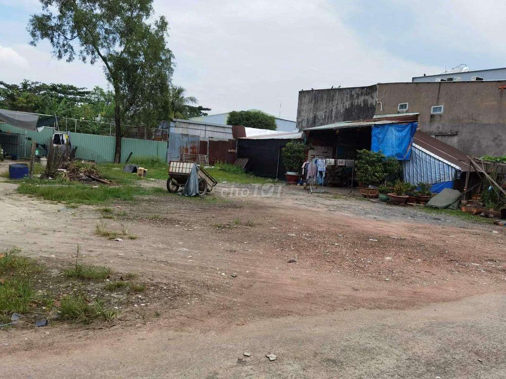 Đất 1/ QL 22. 256m2. Hẻm xe hơi.