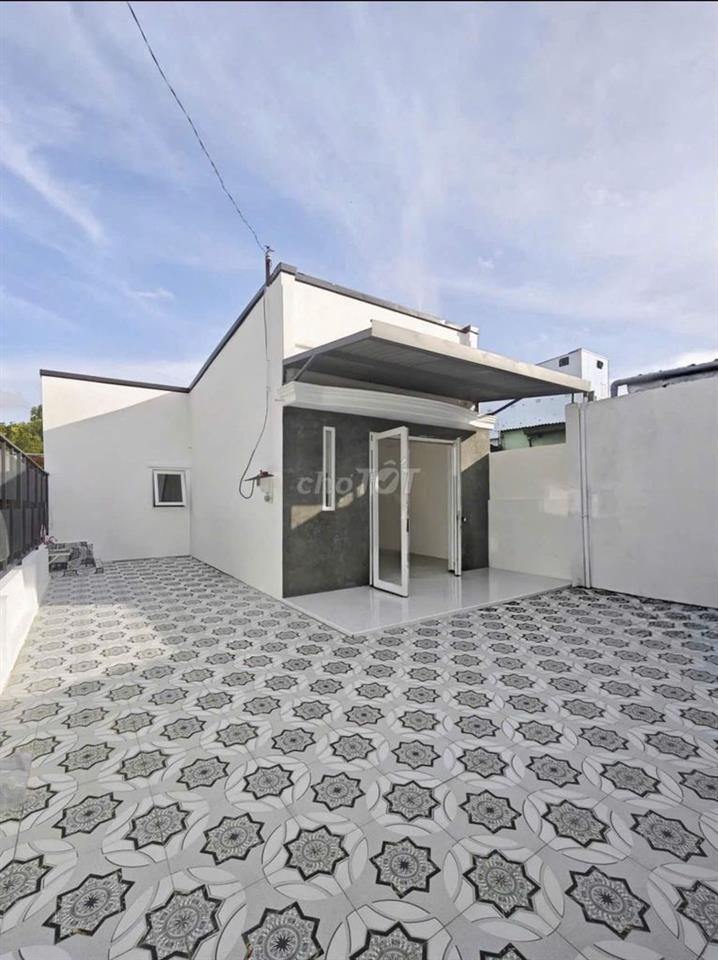 Cần sang lại căn nhà 222m2, SHR, Giá 850tr, Xã Tân Phú Trung - Củ Chi.