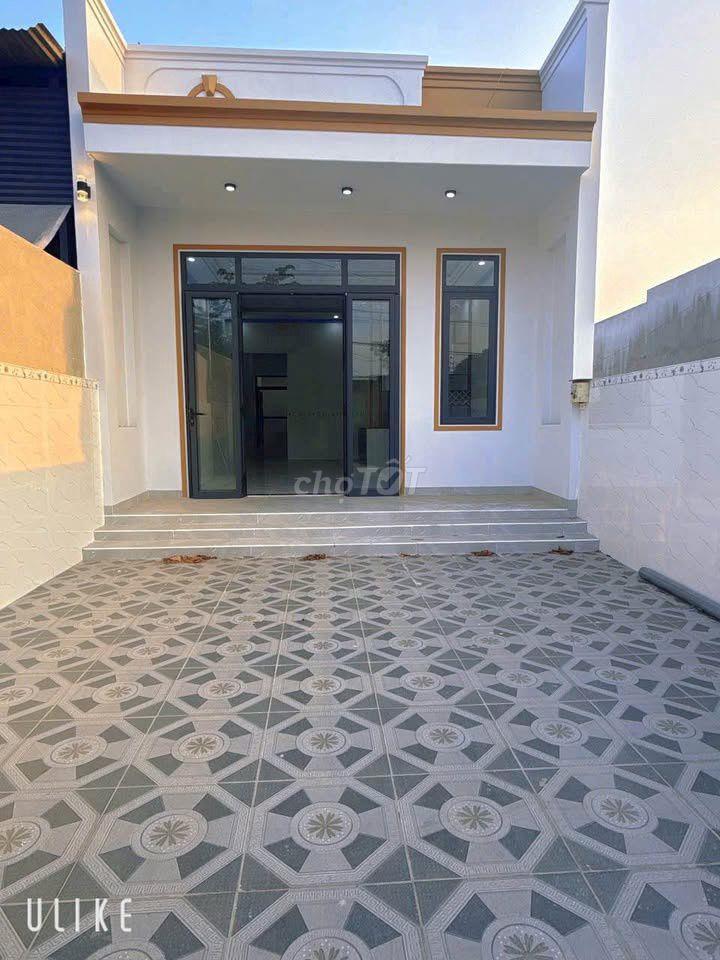 830tr Nhà đang cho thuê 7tr/th gần chợ Tân Phú Trung (100m2)shr