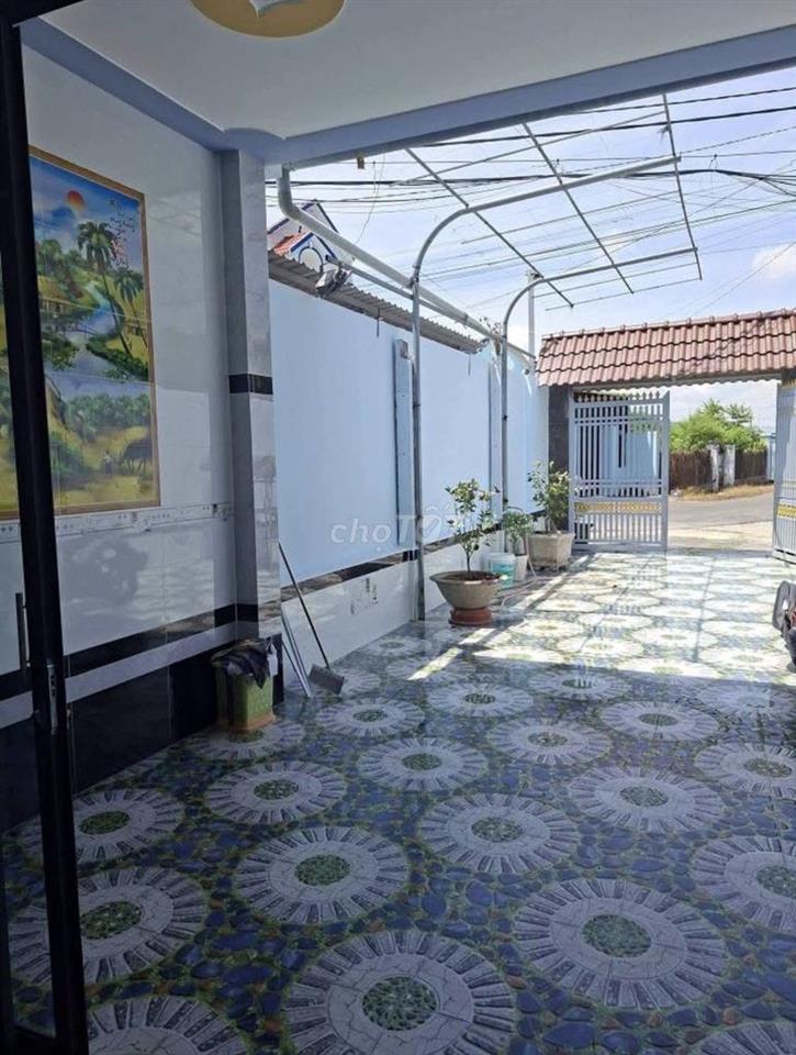 890tr Bán nhà gần kcn Tây Bắc (5x30), đang cho thuê 8tr/th, shr