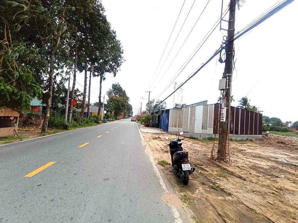 980tr Bán đất MTKD đường Nguyễn Thị Lắng, gần BV Xuyên Á (7x33) SHR