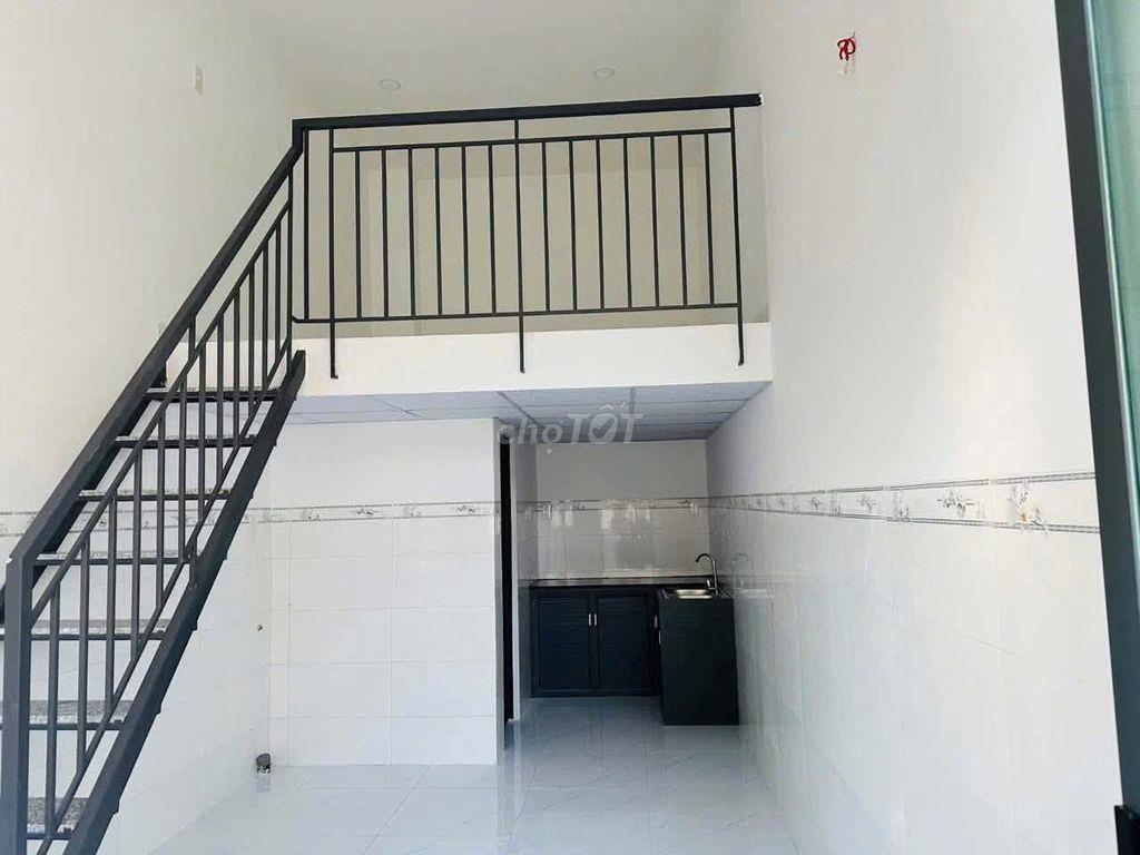 2tỷ4 Bán nhà trọ 12 phòng đường Tân Xuân, gần Bv Hóc Môn (71m2) SHR