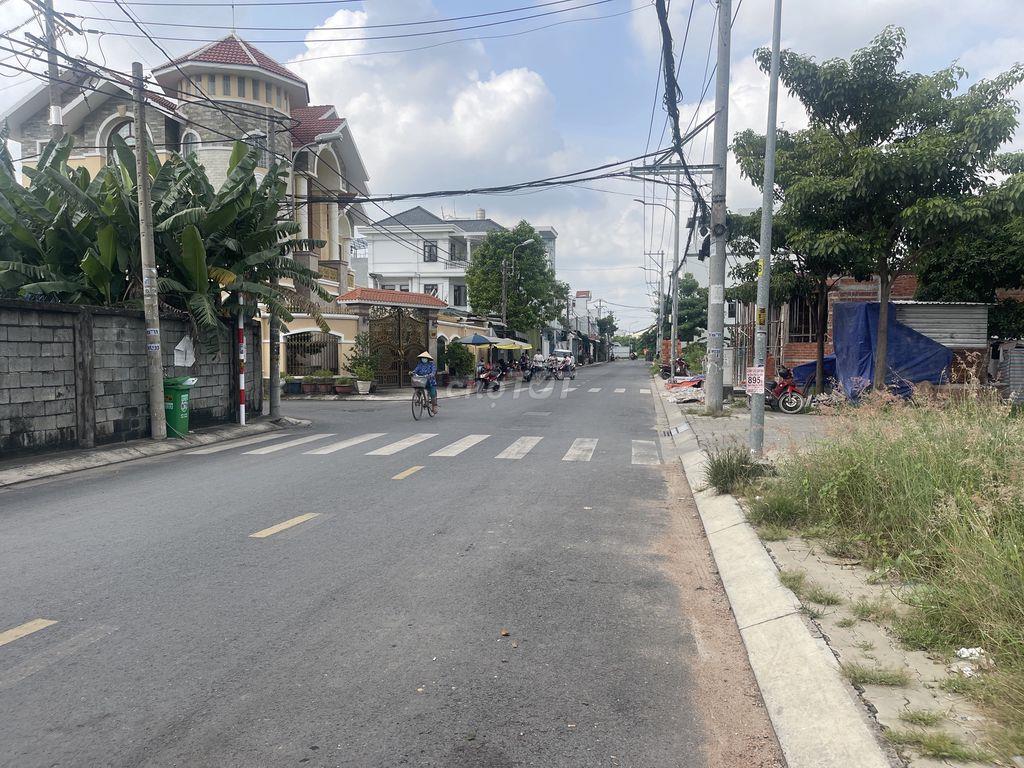 960tr Bán đất mt kinh doanh Hồ Văn Tắng, gần Bv Xuyên Á (283m2) SHR