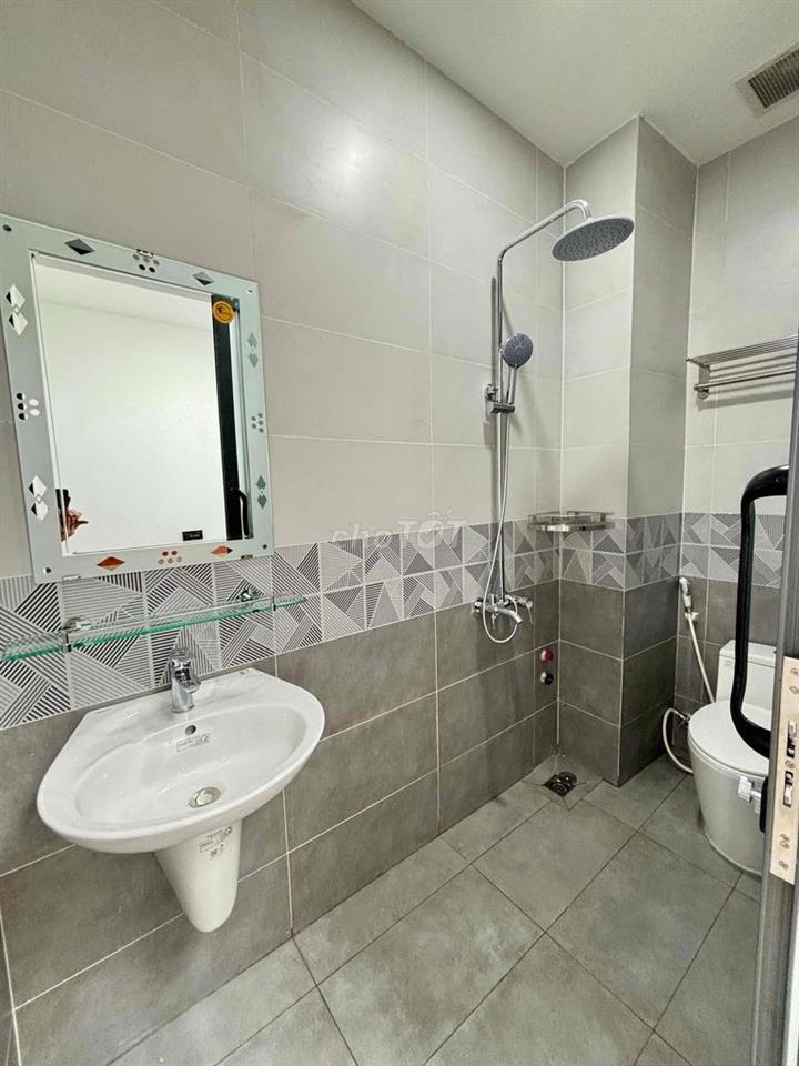 Tôi Chính chủ bán nhà mới xây. hẻm 47 gần chợ Long Trường, quận 9
