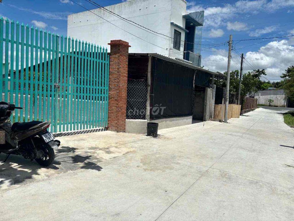 bán đất ở full thổ cư xây biệt thự mini hay làm xưởng , giá 5,5
