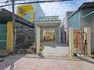 Bán gấp miếng đất 217M2 - 620 triệu có khung nhà nát  sổ riêng còn TL
