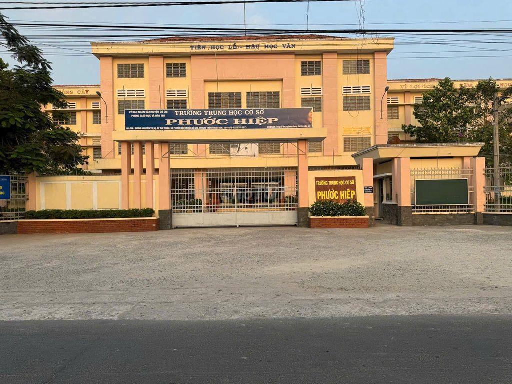 GIÁ NGON NHƯNG ĐẤT CHƯA ĐẸP, XÃ PHƯỚC HIỆP, 139M2,SHR, 750TR