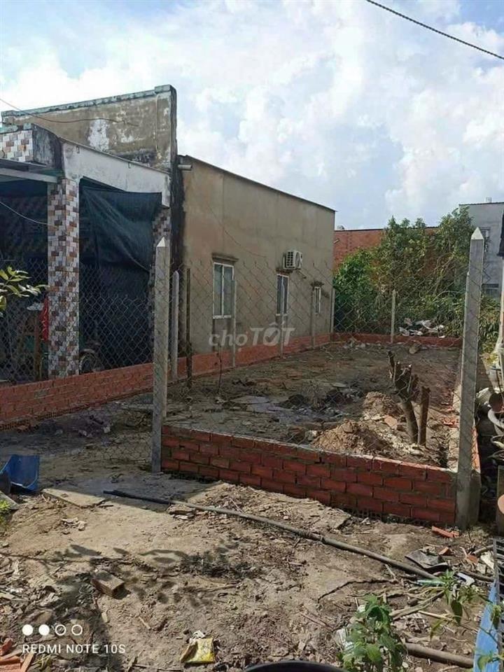 Kẹt tiền nợ nần ! Bán nhanh lô đất Hóc Môn , 55m2, SHR, 850TR(GIÁ 100)