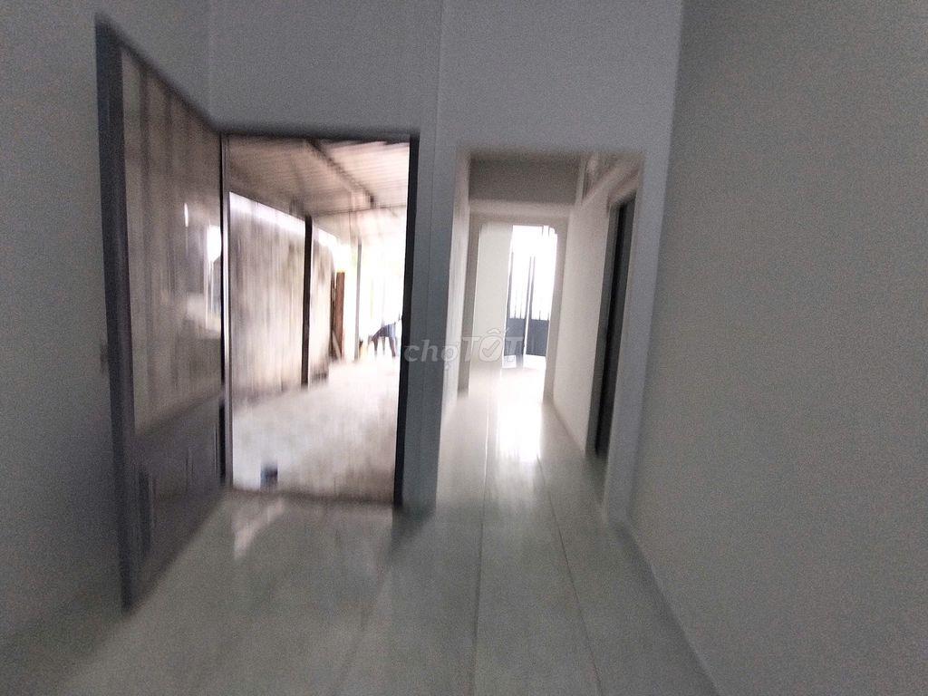 NHÀ CẤP 4 KP BÀU MÂY ĐẸP KHỎI CHÊ, 198M2, SHR, 595TR