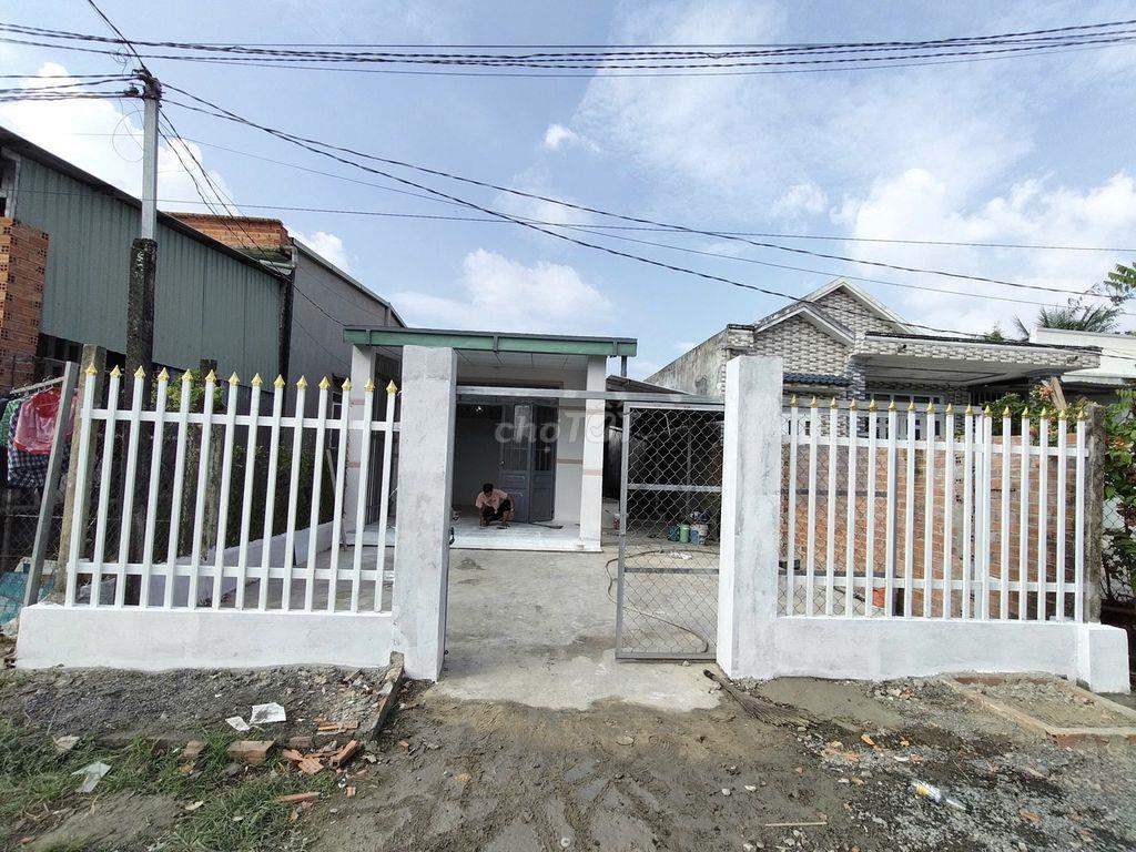 NHÀ CẤP 4 KP BÀU MÂY ĐẸP KHỎI CHÊ, 198M2, SHR, 595TR