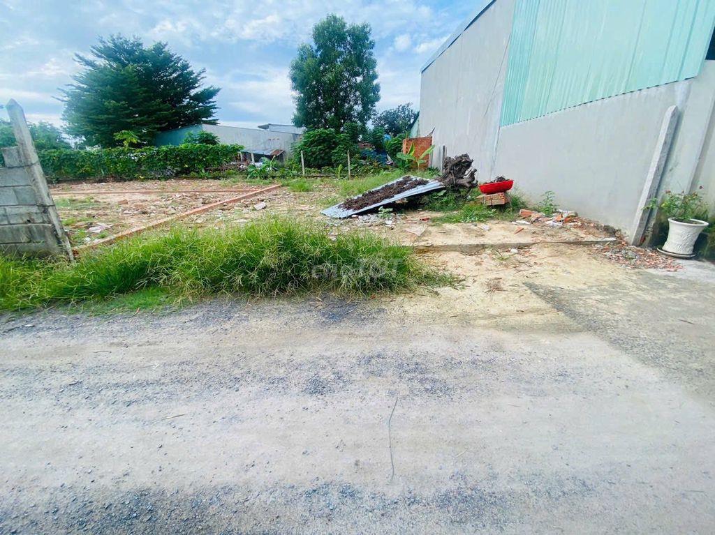 CHỦ NGỘP OXI,  Bán nhanh lô đất xã Tân An Hội, 375m2, SHR, 795TR