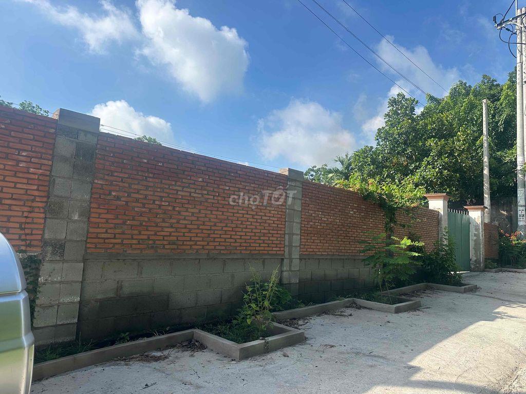 Cần Bán Lô đất đẹp ,Mặt tiền Bùi Thị ĐIỆT