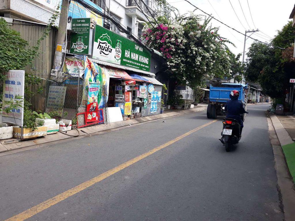 Mặt Tiền : 696 m2 ( Có 210 Thổ Cư) Gần Lê Văn Khương, Nhà Thờ Tân Đông