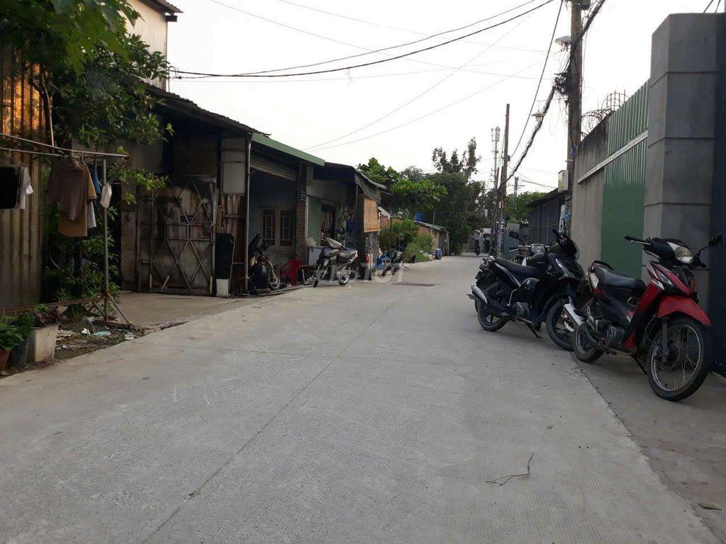 Chỉ 11 tr/m2 👉Gần 1000 m2 ( Có 110 Thổ Cư ) Đông Thạnh Hóc Môn Sát Q12