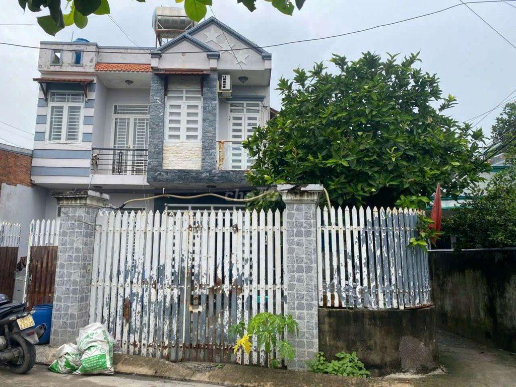 Ngang 9m - Cặp Nhà Lầu - Mặt Tiền Buôn Bán Nhỏ