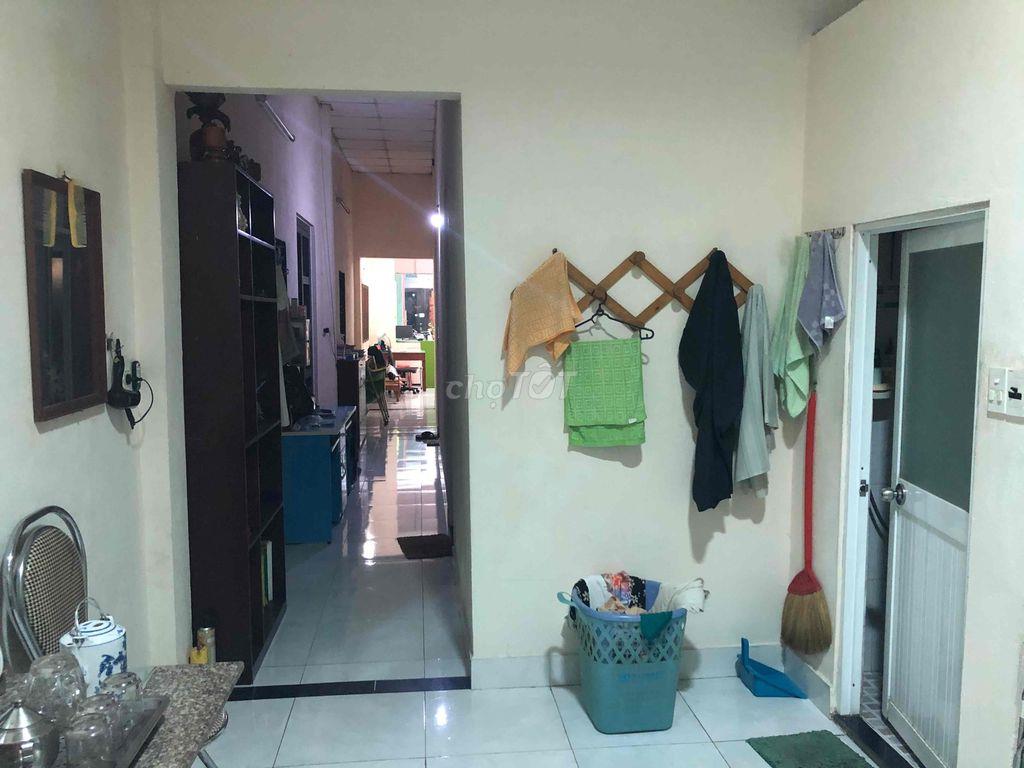 Cho thuê nhà 9x26 mặt tiền Suối Lội, gần ngã tư Quán Đôi