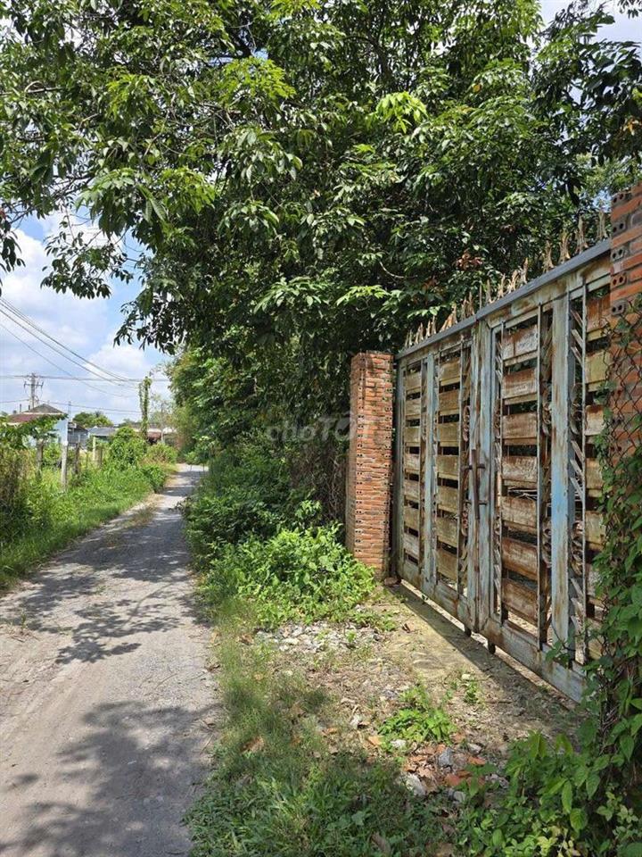 Tôi chính chủ cần bán lô đất xã An Nhơn Tây full thổ 360,8 m2