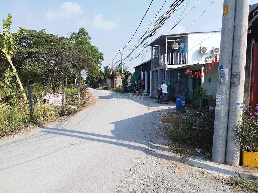Chính chủ cần bán gấp nhà cấp 4 diện tích 155