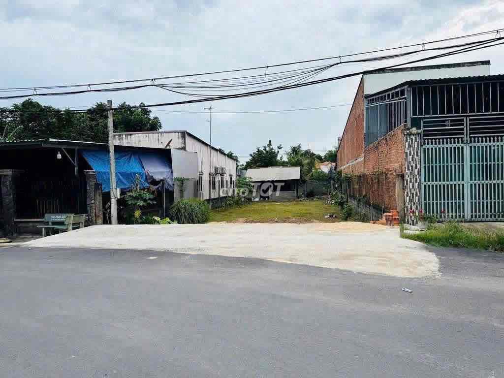 CHỦ ĐẤT NỢ NGÂN HÀNG CẦN BÁN GẤP