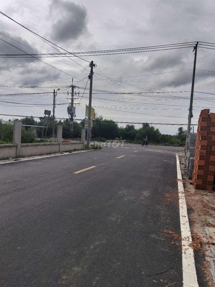 Đất mặt tiền Công Viên nước Củ Chi, sát TL8, Gần Cao Tốc Mộc Bài.