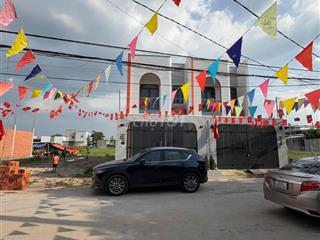 Bán lô đất full thổ cư,xây dựng tự do,đường trước 2 xe tránh nhau