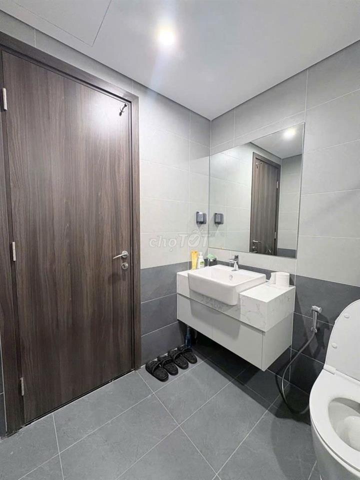 Căn cuối góc! hoàn thiện 100% Phạm Văn Đồng/1,960 tỷ Full NT/Sổ riêng