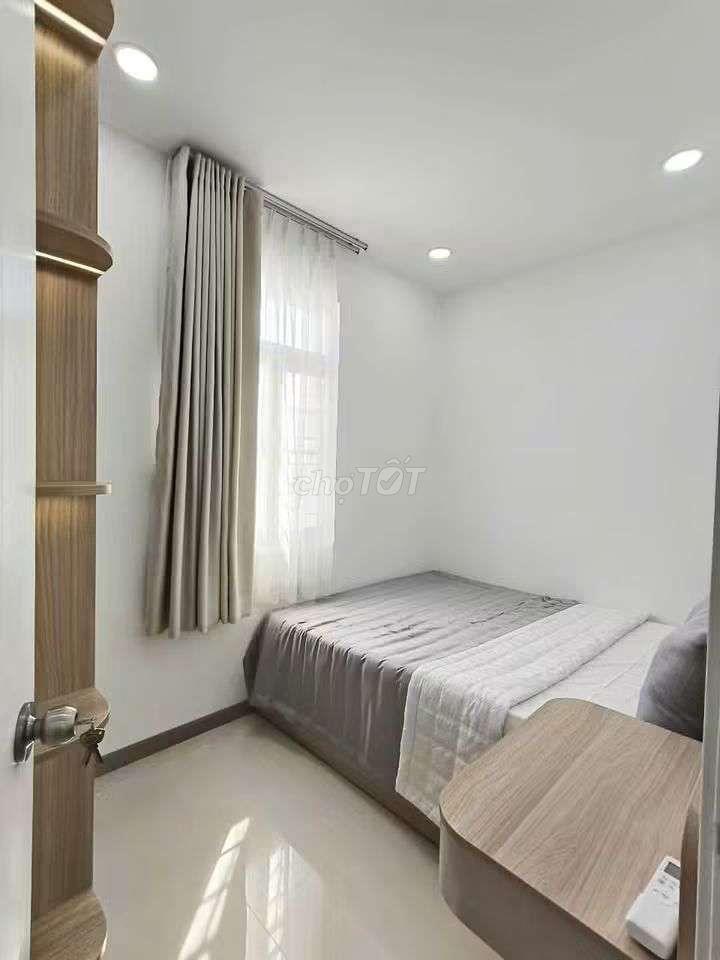 Nguyễn Văn Trỗi Full NT 2pn+wc/Sổ hồng riêng 2 tỷ vậy 80%