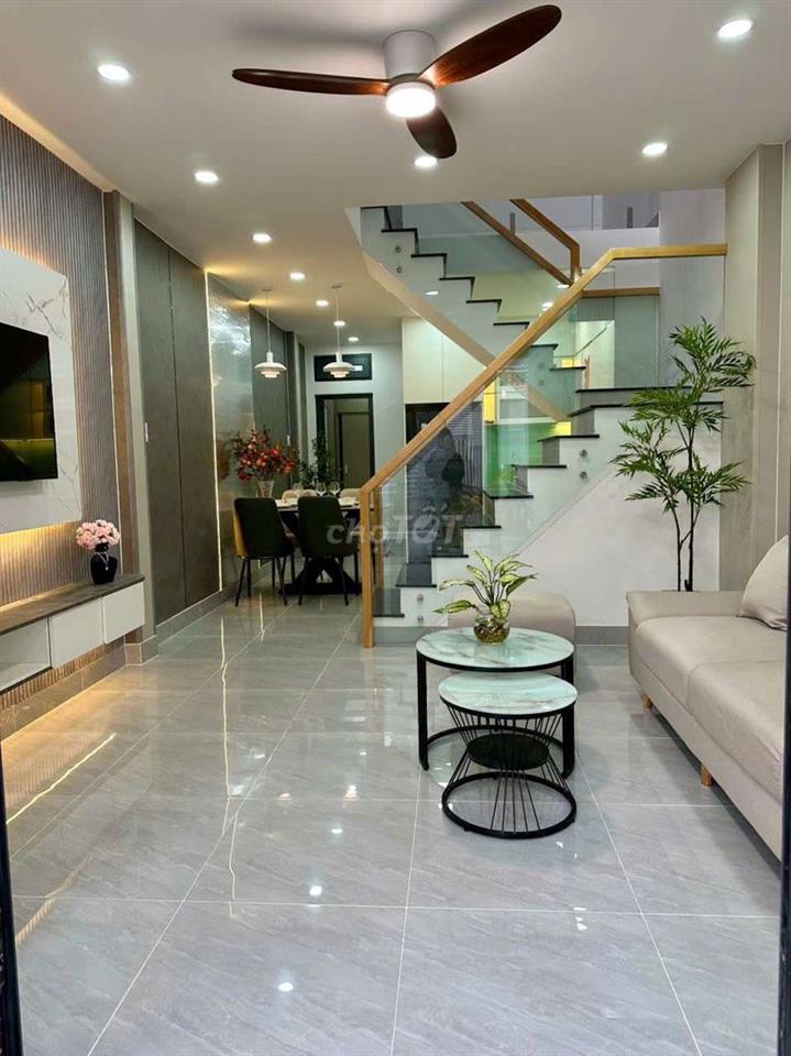 Bán nhà Phan văn Trị P7, gò vấp, ngay nhà hàng Hương Phố,dt 65m, 1 lầu