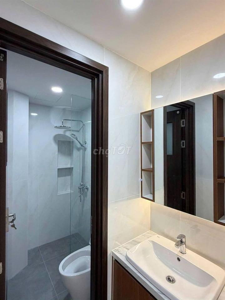 BÁN NHÀ CÓ THANG MÁY ĐƯỜNG SỐ 5, P.17, GÒ VẤP, lửng, 2L,ST, GIÁ CHỈ 9T