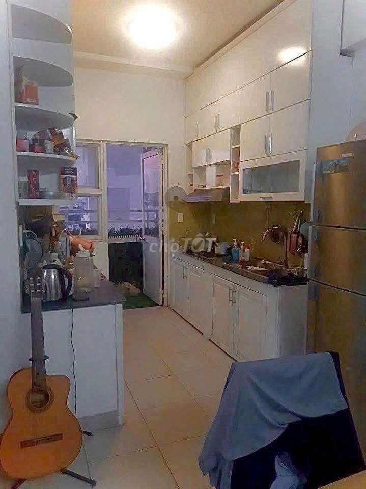 cho thuê chung cư Nguyễn Thượng Hiền, 2PN, giá chỉ 11tr