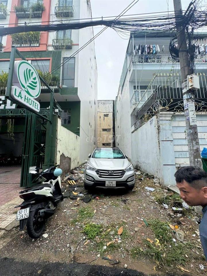 Bán đất đường nhựa thông, 1 trục thẳng bờ kênh tham lương P.6, GV