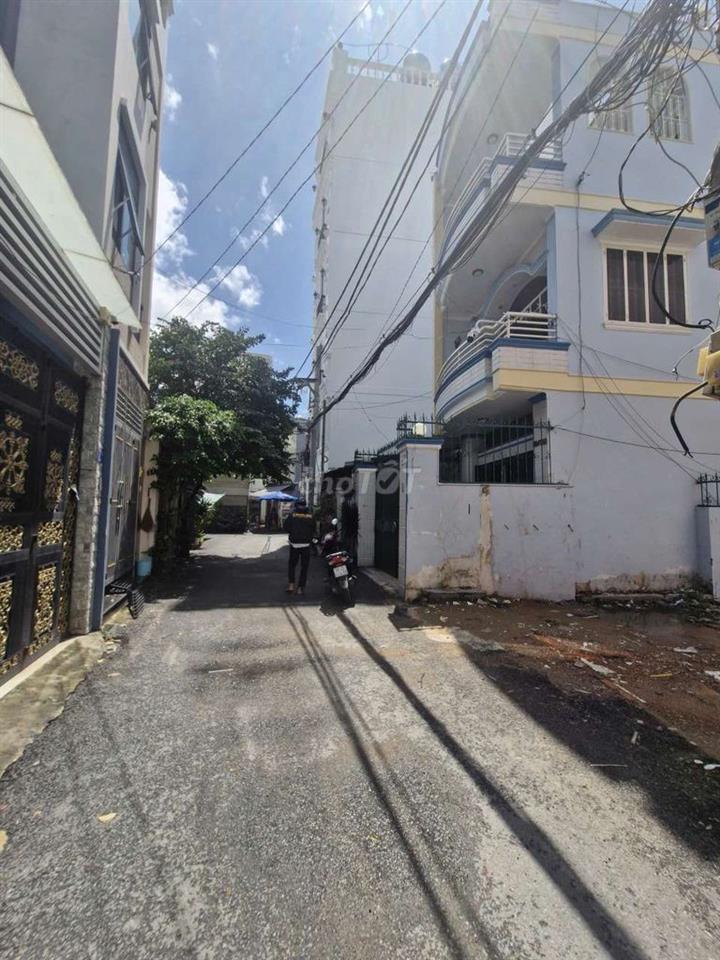 Bán đất đường số 7 sau lưng MT Nguyễn Văn Nghi gần pcc số 5, dt 118m2