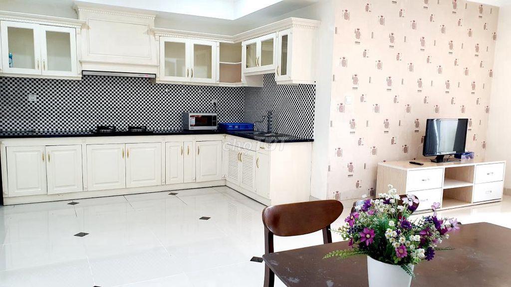 Bán căn Phúc Yên 2 Q.TB 88m2 2PN giá 2 Tỷ 530