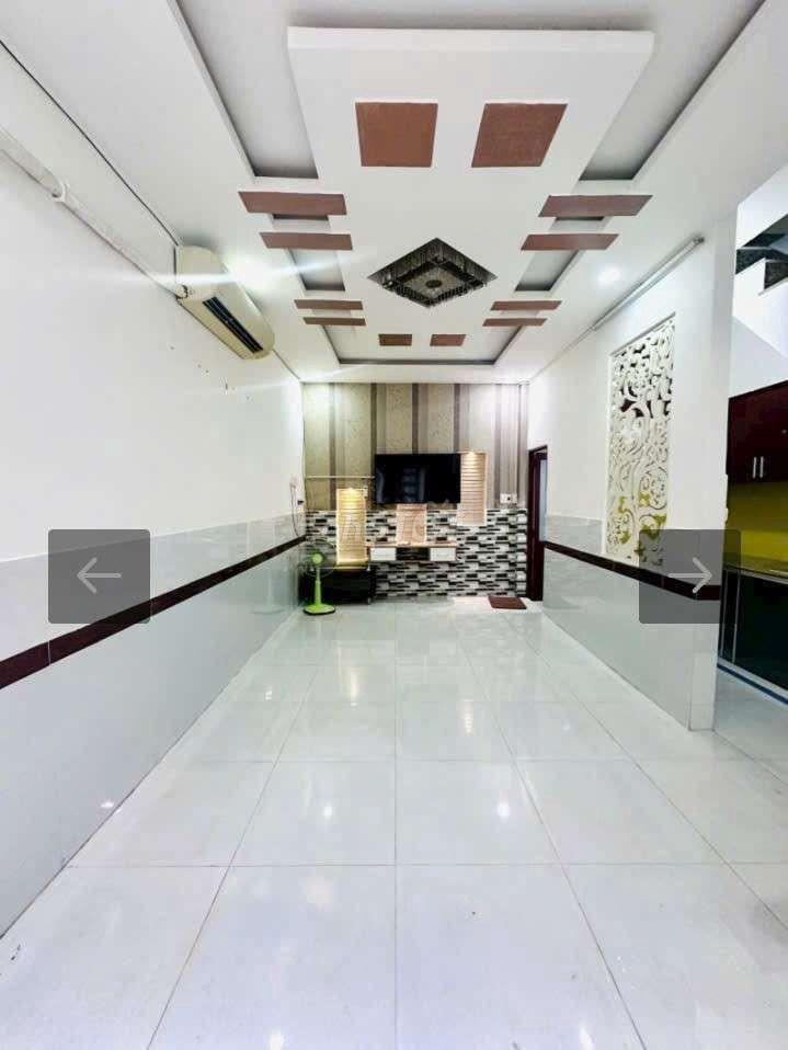 NHÀ XINH  HẺM XE HƠI 