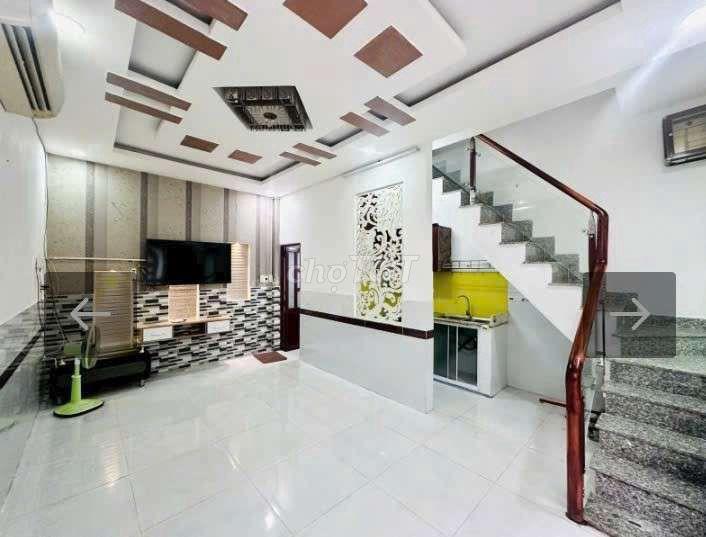 NHÀ XINH  HẺM XE HƠI 
