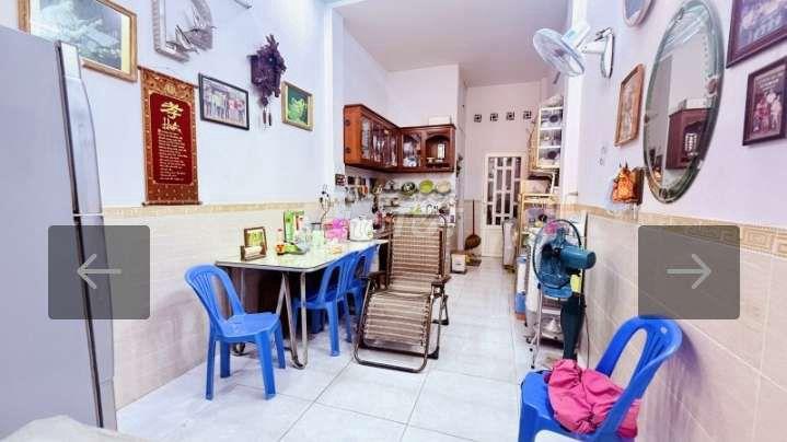 HẺM XE TẢI TRÁNH 
