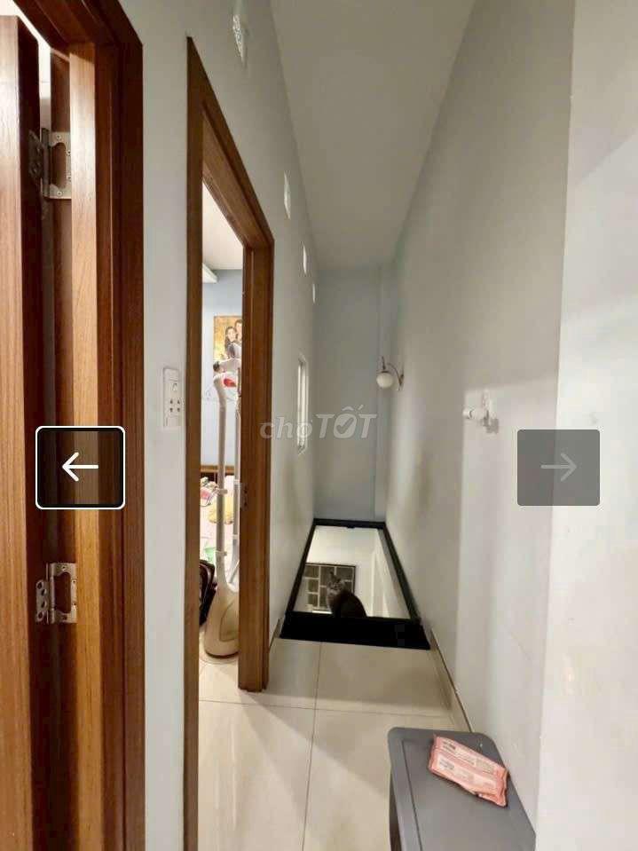 NHÀ XINH HẺM ĐẸP THÔNG