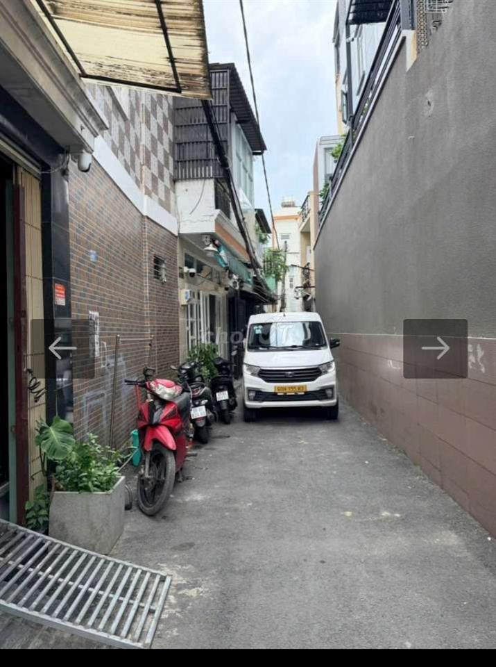 NHÀ ĐẸP HẺM  XE HƠI 