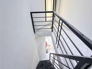 HIẾM CÓ ..TRUNG TÂM P3 GV 