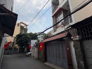 NHÀ ĐẸP HẺM XE TẢI 