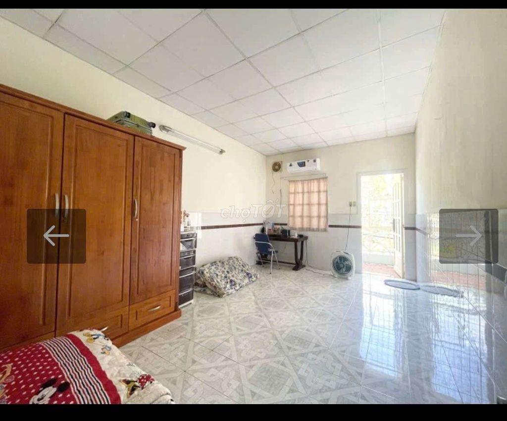 NHÀ HẺM XE TẢI TRÁNH 