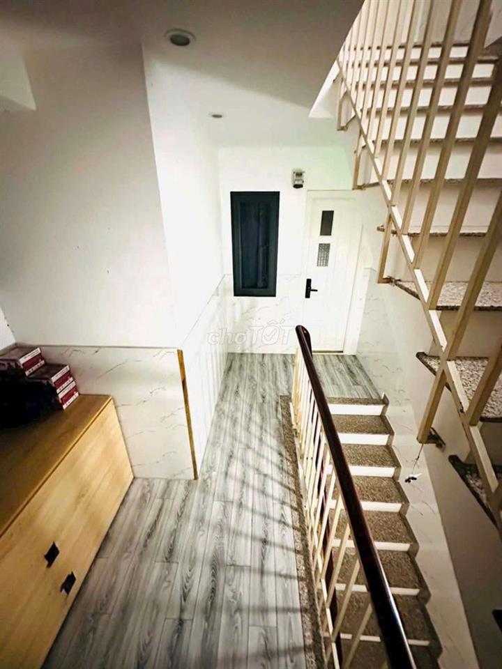 DÒNG TIỀN 33TRIEU, HẺM XH THÔNG